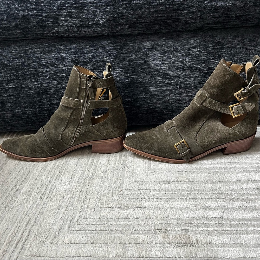 Michael Kors Dark Green Ankle Booties with Buckles - Picture 4 of 8